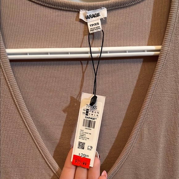 Garage Women's Tan Long Sleeve Top (has matching skirt!) - Picture 2 of 5